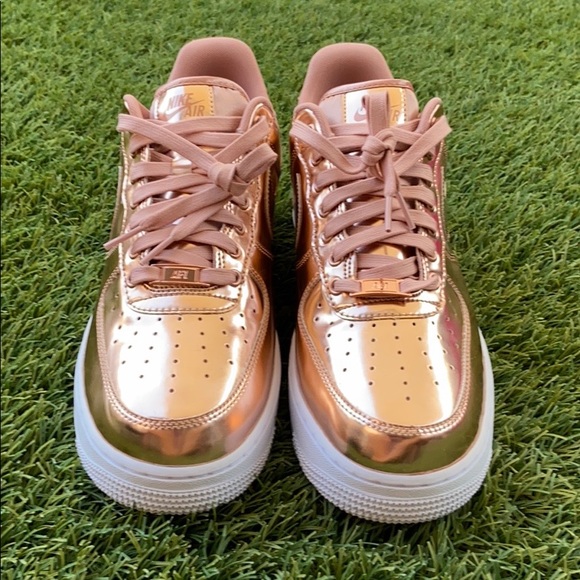 Nike Air Force 1 SP - Picture 2 of 5